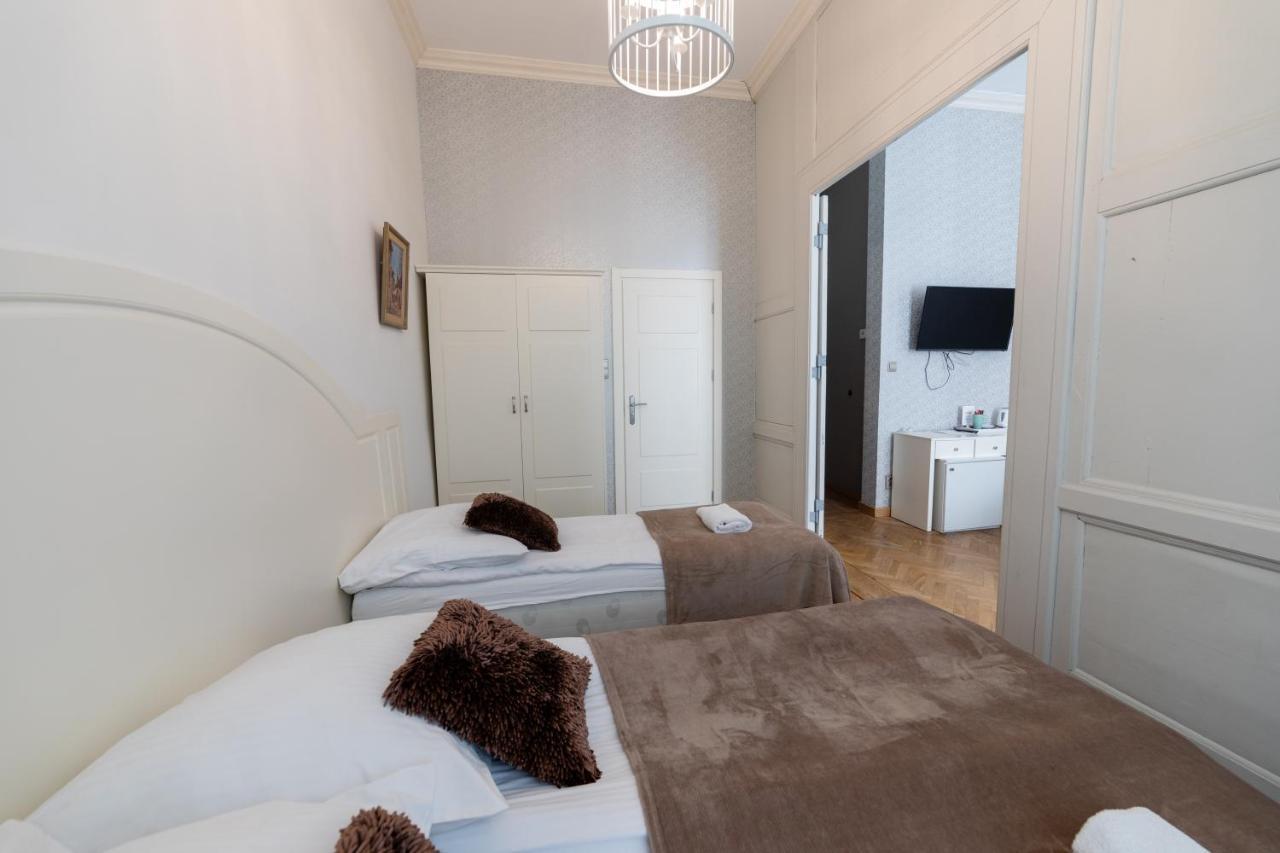 Dom Zachariasza Zappio Hostel